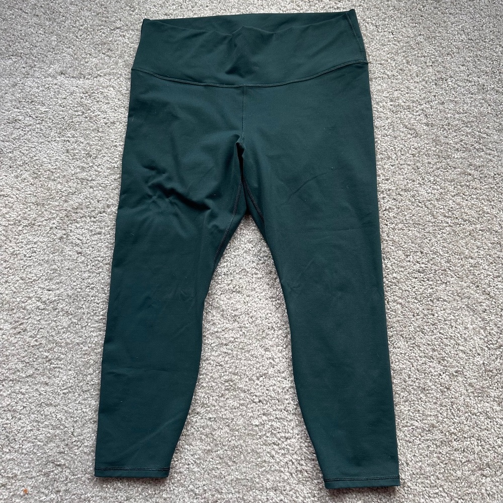 Fabletics Define PowerHold® High-Waisted 7/8 Legging